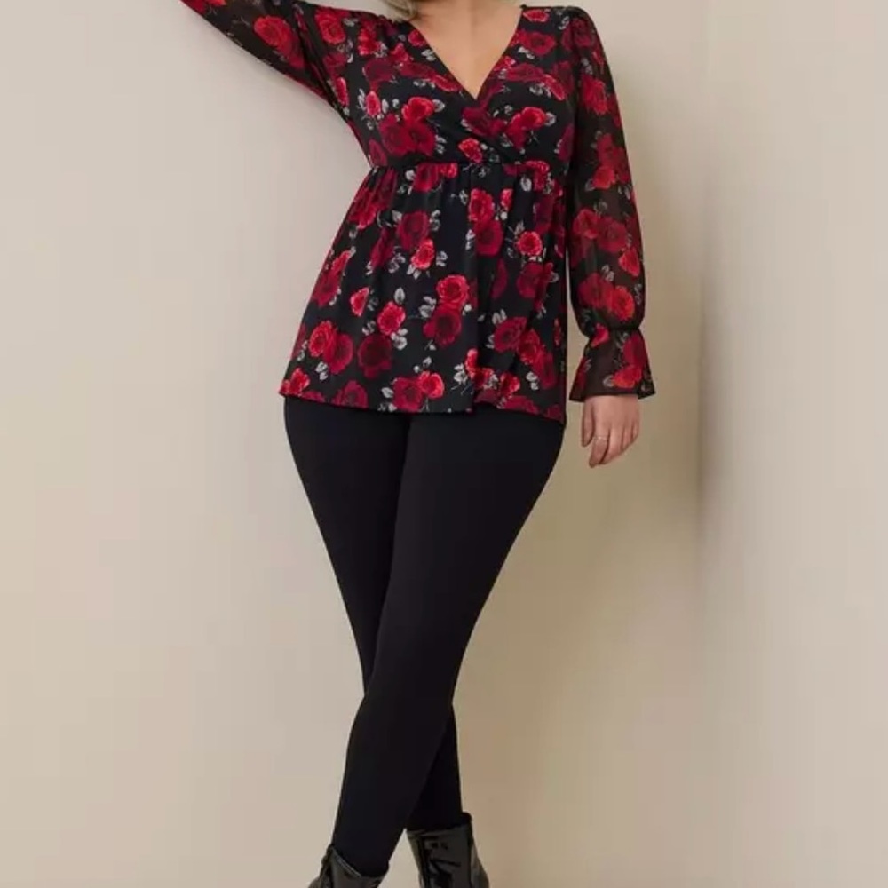 Torrid Babydoll Studio Knit Chiffon Sleeves Floral V-Neck Women's Top